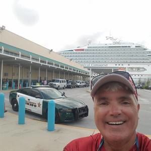 Meet your Posher, Keith